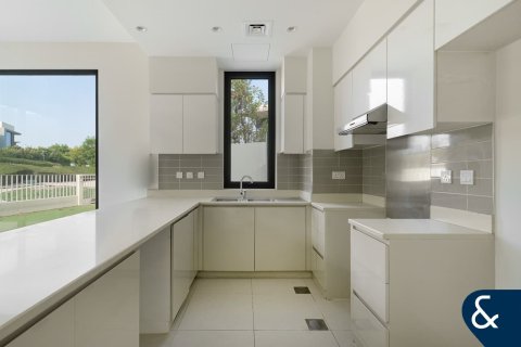 Villa in Maple 1, Dubai Hills Estate, Dubai 5 bedrooms, 254 sq.m. № 75680 - photo 5