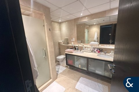 Apartment in Dubai Marina, Dubai 2 bedrooms, 145 sq.m. № 75682 - photo 12