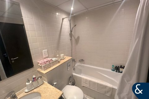 Apartment in Dubai Marina, Dubai 2 bedrooms, 145 sq.m. № 75682 - photo 10