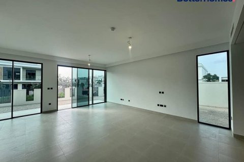Villa in Tilal Al Ghaf, Dubai 4 bedrooms, 472 sq.m. № 57714 - photo 4