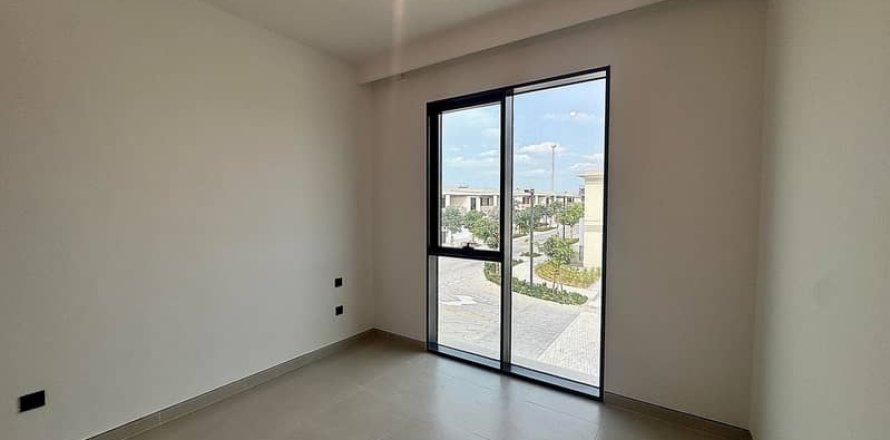 Villa in Tilal Al Ghaf, Dubai 4 bedrooms, 472 sq.m. № 57714