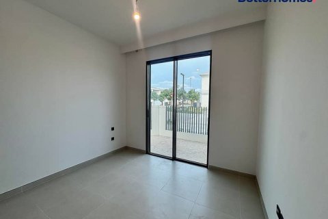 Villa in Tilal Al Ghaf, Dubai 4 bedrooms, 472 sq.m. № 57714 - photo 7