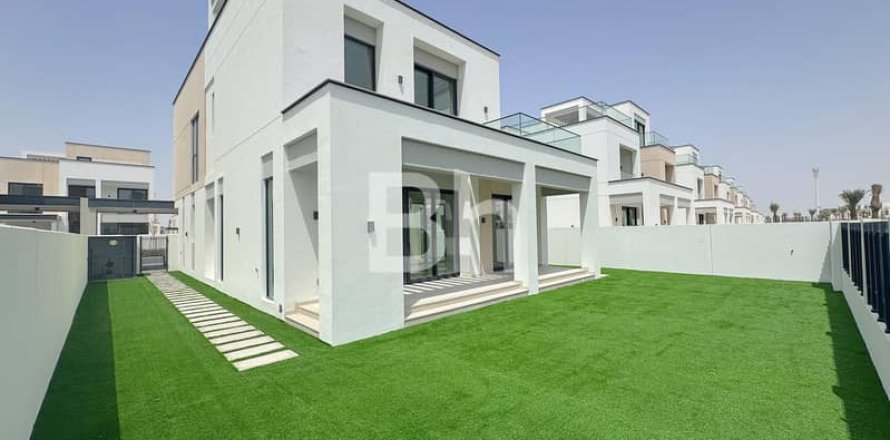 Adosado en Arabian Ranches 3, Dubai, 4 dormitorios, 451 m², № 57715