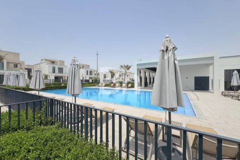 Adosado en Arabian Ranches 3, Dubai, 4 dormitorios, 451 m², № 57715 - foto 5