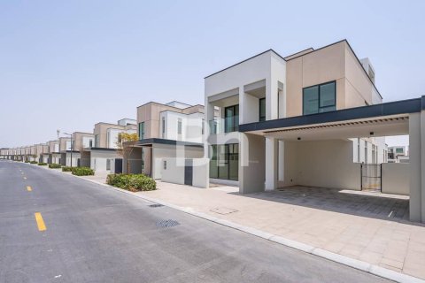 Adosado en Arabian Ranches 3, Dubai, 4 dormitorios, 451 m², № 57715 - foto 8