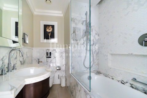 Appartement à Downtown Dubai (Downtown Burj Dubai), Dubai, 2 chambres, 162.60997896 m², № 63972 - photo 5