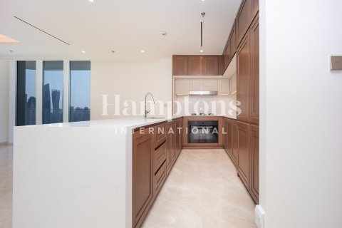Apartment in Dubai Harbour, Dubai 4 bedrooms, 235.04459000 sq.m. № 63973 - photo 6