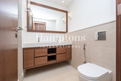 Apartment in Dubai Harbour, Dubai 4 bedrooms, 235.04459000 sq.m. № 63973 - photo 10