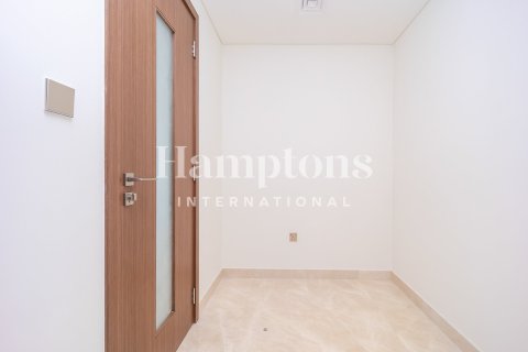 Apartment in Dubai Harbour, Dubai 4 bedrooms, 235.04459000 sq.m. № 63973 - photo 2