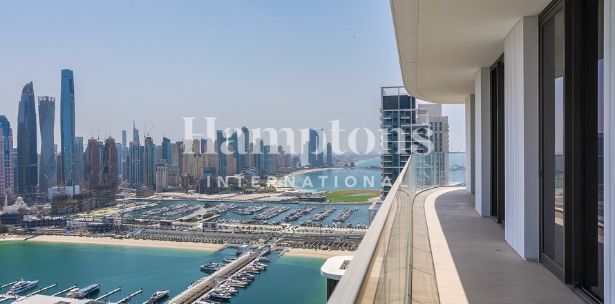 Apartment in Dubai Harbour, Dubai 4 bedrooms, 235.045 sq.m. № 63973