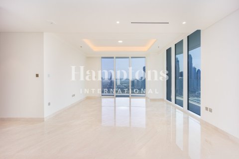 Apartment in Dubai Harbour, Dubai 4 bedrooms, 235.04459000 sq.m. № 63973 - photo 3