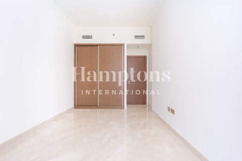 Apartment in Dubai Harbour, Dubai 4 bedrooms, 235.04459000 sq.m. № 63973 - photo 11