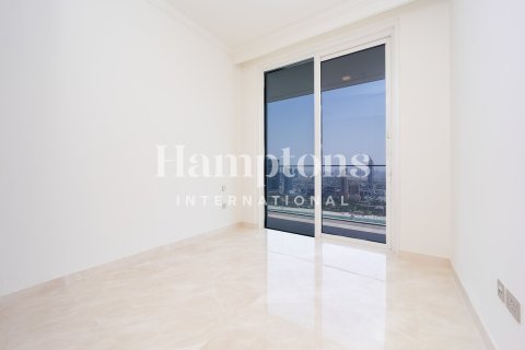 Apartment in Dubai Harbour, Dubai 4 bedrooms, 235.04459000 sq.m. № 63973 - photo 13