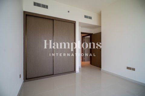 Apartment in Dubai Harbour, Dubai 2 bedrooms, 146.41512800 sq.m. № 63982 - photo 1