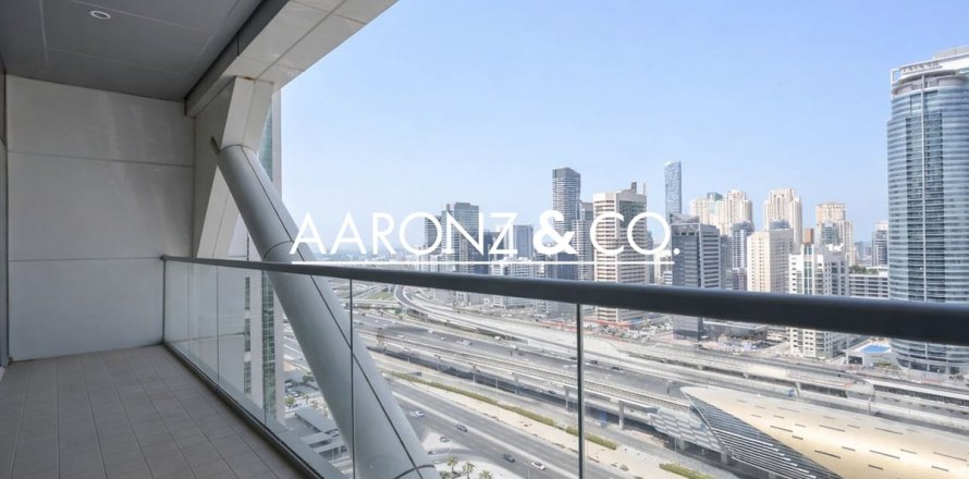 Квартира в Джумейра Лейк Тауэрс, Дубай, 2 спальни, 109м², № 90126