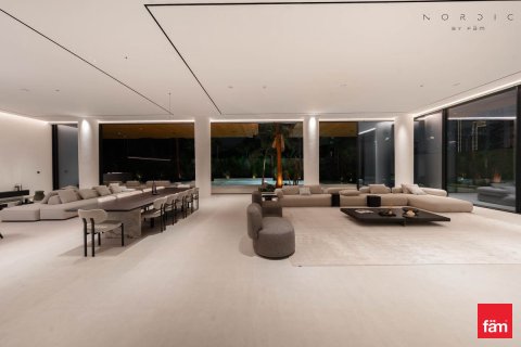 Villa in Al Wasl, Dubai 6 bedrooms, 994.3 sq.m. № 69569 - photo 17