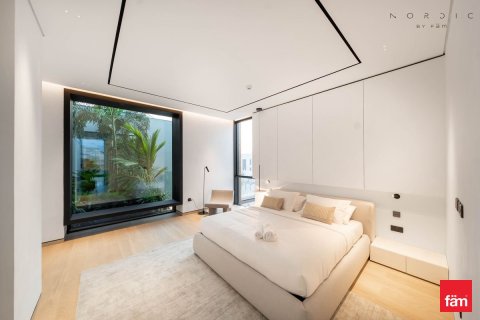 Villa in Al Wasl, Dubai 6 bedrooms, 994.3 sq.m. № 69569 - photo 7