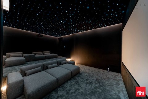 Villa in Al Wasl, Dubai 6 bedrooms, 994.3 sq.m. № 69569 - photo 28