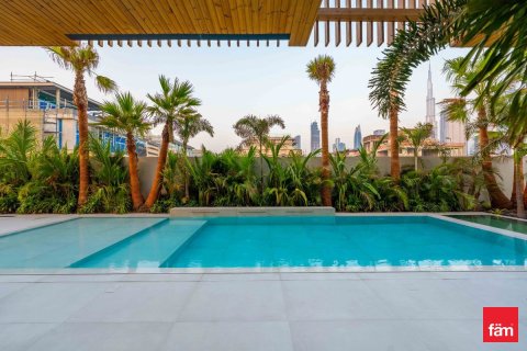 Villa in Al Wasl, Dubai 6 bedrooms, 994.3 sq.m. № 69569 - photo 27