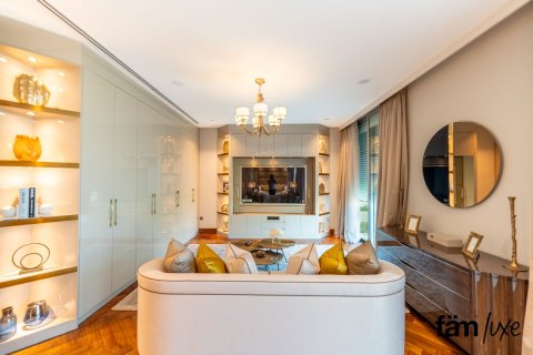 Villa in Dubai Hills Estate, Dubai 6 bedrooms, 1444.7 sq.m. № 69570 - photo 27