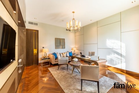 Villa in Dubai Hills Estate, Dubai 6 bedrooms, 1444.7 sq.m. № 69570 - photo 11