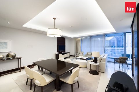 Apartment in Downtown Dubai (Downtown Burj Dubai), Dubai 2 bedrooms, 141.1 sq.m. № 69578 - photo 3