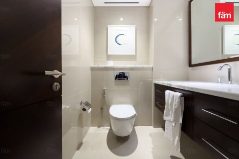 Apartment in Downtown Dubai (Downtown Burj Dubai), Dubai 2 bedrooms, 141.1 sq.m. № 69578 - photo 12