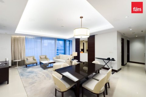 Apartment in Downtown Dubai (Downtown Burj Dubai), Dubai 2 bedrooms, 141.1 sq.m. № 69578 - photo 2