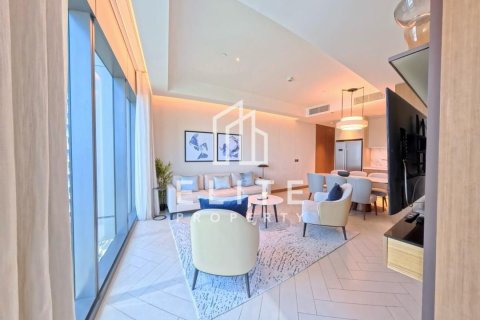Apartment in Dubai 3 bedrooms, 165 sq.m. № 121658 - photo 2