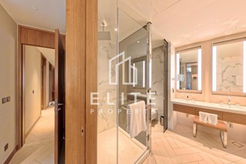 Apartment in Dubai 3 bedrooms, 165 sq.m. № 121658 - photo 11