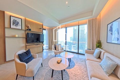 Apartment in Dubai 3 bedrooms, 165 sq.m. № 121658