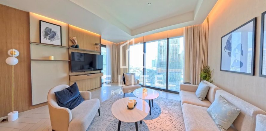 Apartment in Dubai 3 bedrooms, 165 sq.m. № 121658