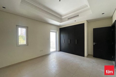 Villa in Al Furjan, Dubai 3 bedrooms, 600 sq.m. № 41378 - photo 10