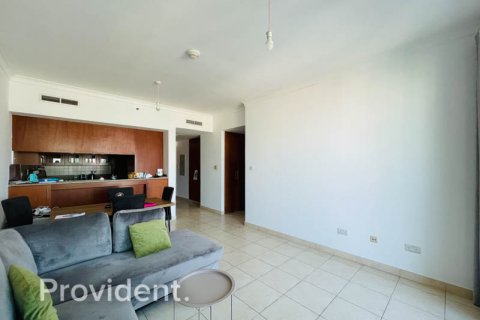 Apartment in The Views, Dubai 1 bedroom, 232.4 sq.m. № 1745 - photo 5