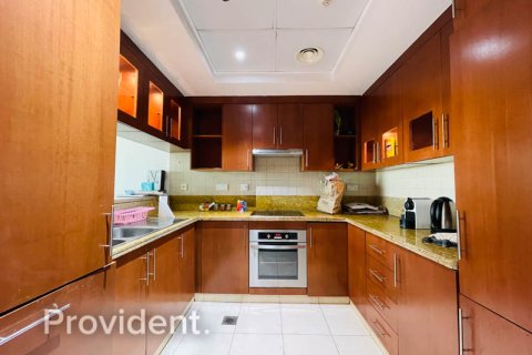 Apartment in The Views, Dubai 1 bedroom, 232.4 sq.m. № 1745 - photo 11