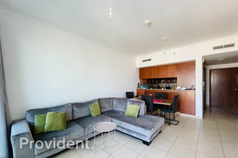 Apartment in The Views, Dubai 1 bedroom, 232.4 sq.m. № 1745 - photo 4