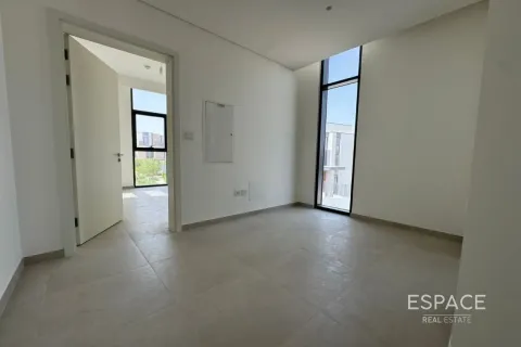 فيلا في مُدُنْ, دبي 4 غرف نوم, 277 م² رقم 62198 - صورة 12