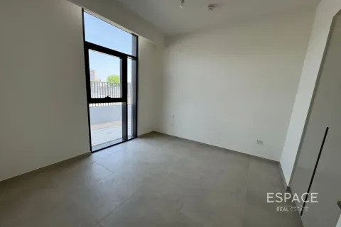 فيلا في مُدُنْ, دبي 4 غرف نوم, 277 م² رقم 62198 - صورة 19