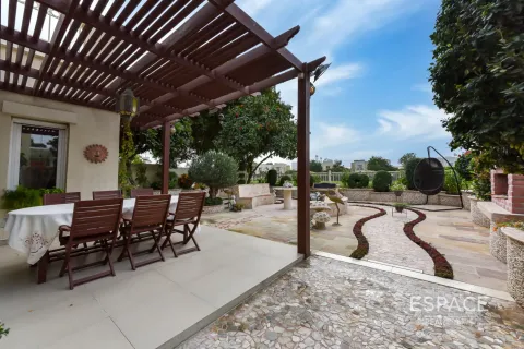 Villa en Springs 10, The Springs, Dubai, 3 dormitorios, 340 m², № 62193 - foto 17