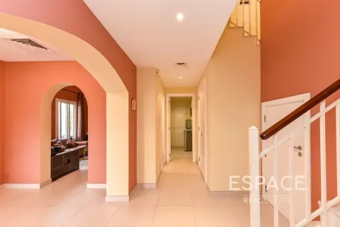 Villa en Springs 10, The Springs, Dubai, 3 dormitorios, 340 m², № 62193 - foto 6