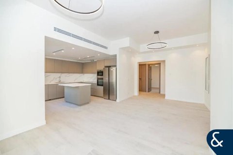 Снять в аренду виллу в Springs 8, The Springs, Дубай: 3 спальни, 210м², № 98953 - фото 7