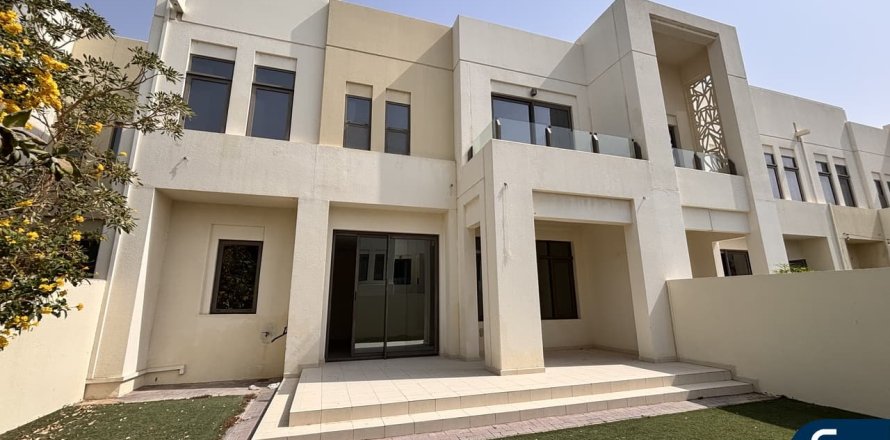 Villa in Mira Oasis, Reem, Dubai 4 bedrooms, 215 sq.m. № 98950