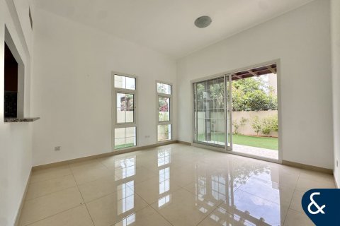 Снять в аренду виллу в Rahat, Мудон, Дубай: 3 спальни, 570м², № 98952 - фото 7