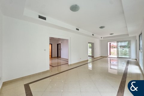 Снять в аренду виллу в Rahat, Мудон, Дубай: 3 спальни, 570м², № 98952 - фото 4