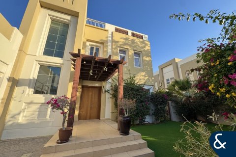 Villa à Rahat, Mudon, Dubai, 3 chambres, 570 m², № 98952
