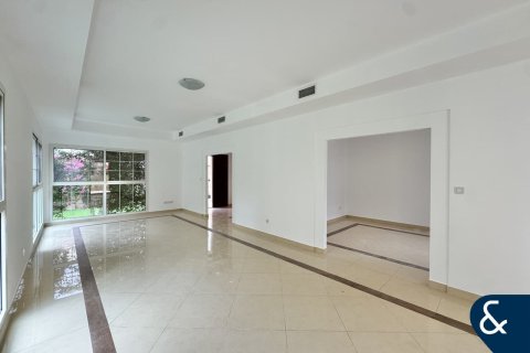 Снять в аренду виллу в Rahat, Мудон, Дубай: 3 спальни, 570м², № 98952 - фото 5