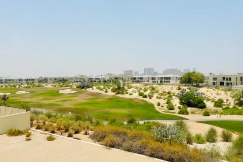 Terreno en Emerald Hills, Dubai Hills Estate, Dubai, 999 dormitorios, 734 m², № 61366 - foto 1