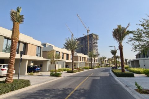 Terreno en Emerald Hills, Dubai Hills Estate, Dubai, 999 dormitorios, 734 m², № 61366 - foto 4