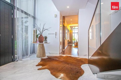 Villa à Dubai, 4 chambres, 388.4 m², № 141444 - photo 7