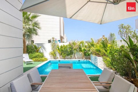 Villa à Dubai, 4 chambres, 388.4 m², № 141444 - photo 18